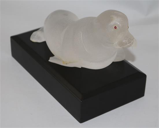 A 1960s carved rock crystal model of a sea lion, 28cm.